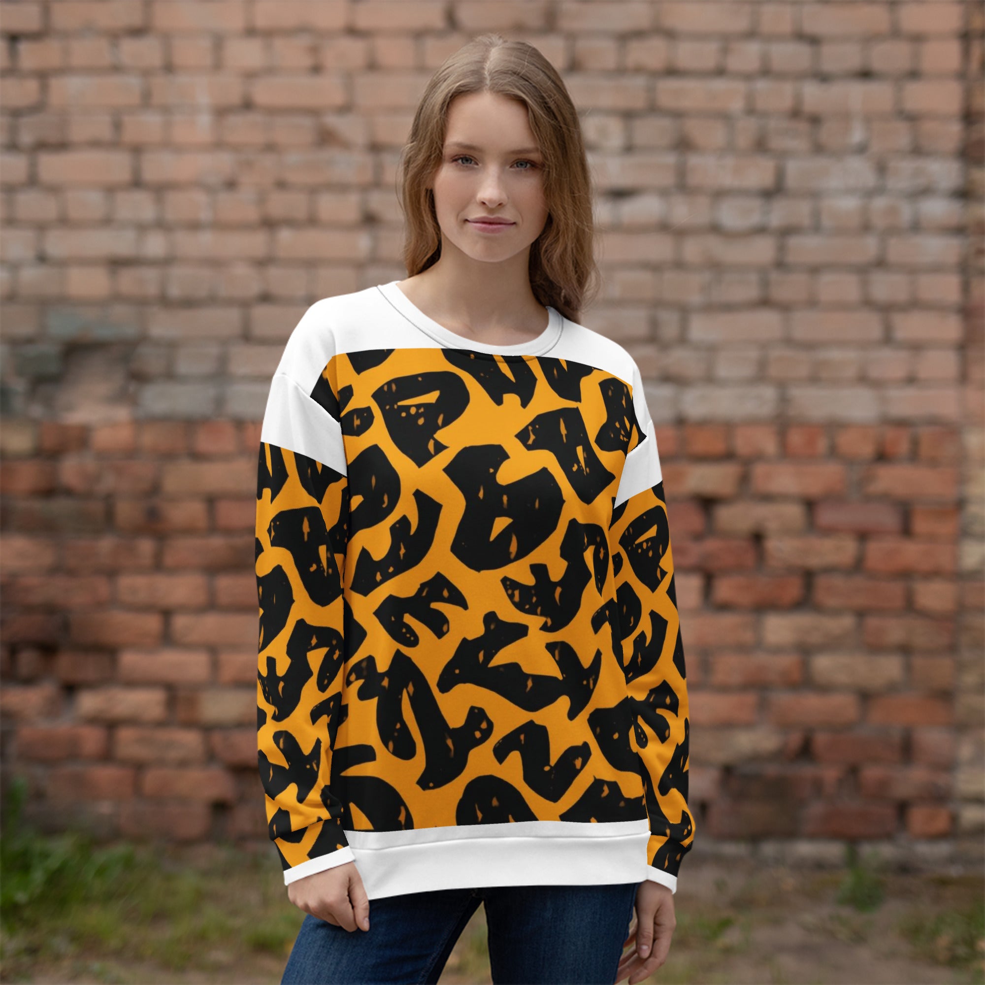 MWANGA SWEATSHIRT - Glow By Hellen