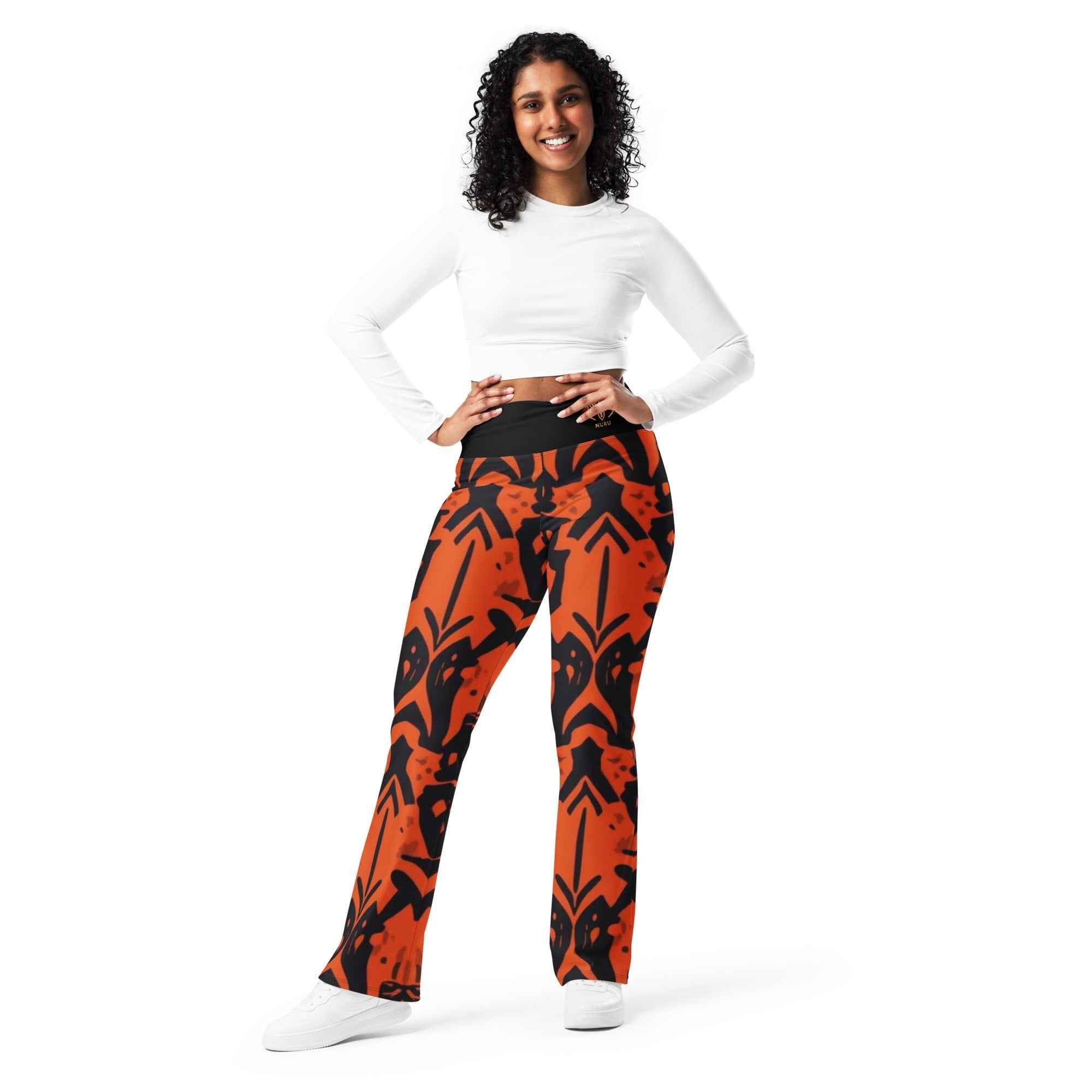 NURU SHUKA FLARED LEGGINGS NW Secondary image