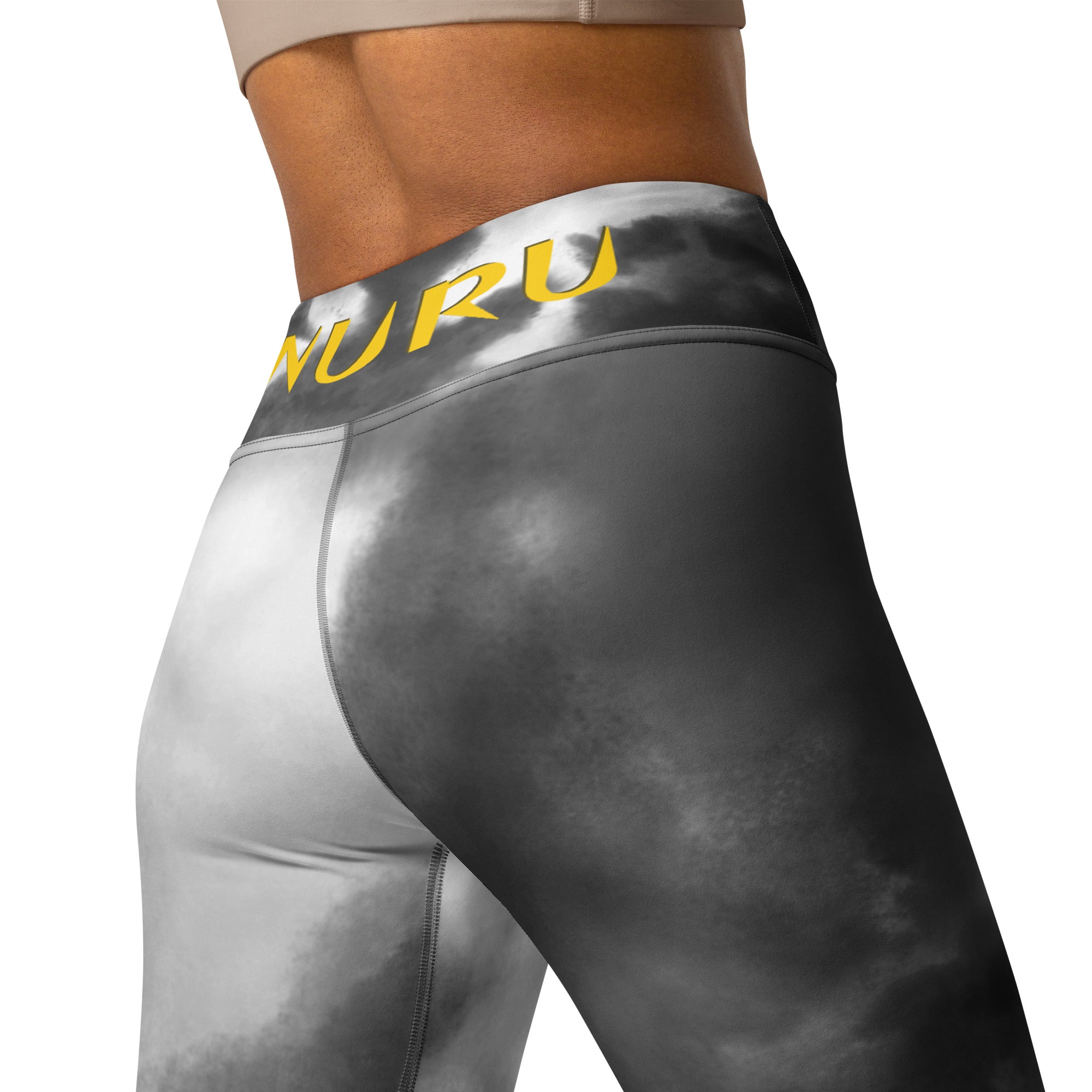 NURU MONOCHROME CLOUD YOGA LEGGINGS Secondary image